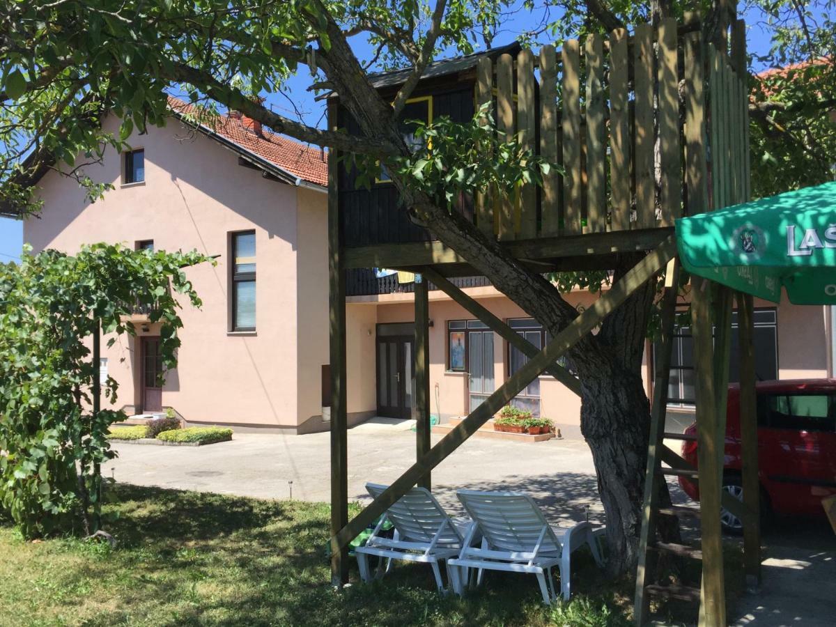 Apartment Karlovac Dış mekan fotoğraf